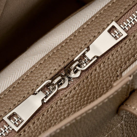 本革トートバッグ