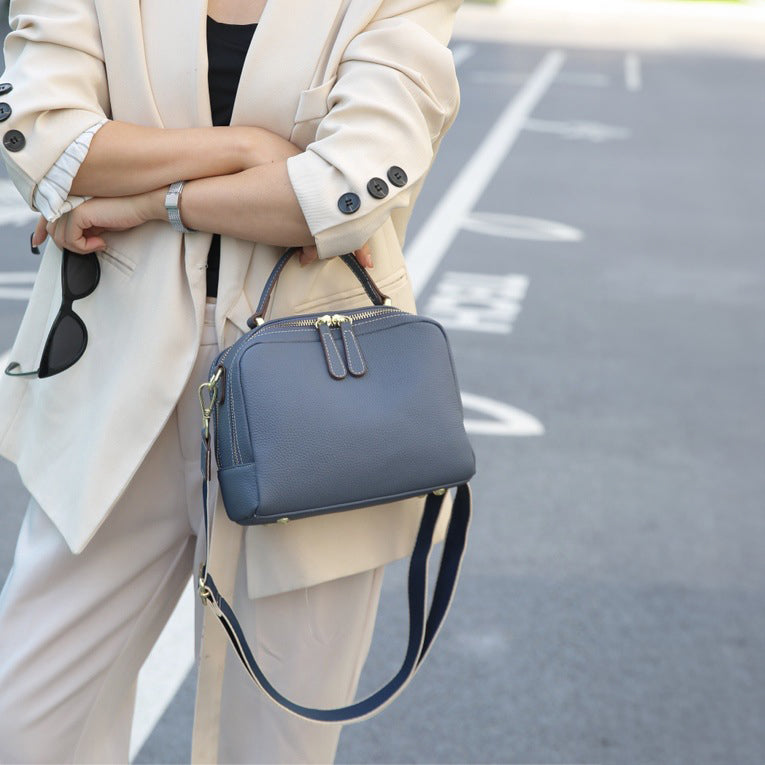 スモーキーブルー